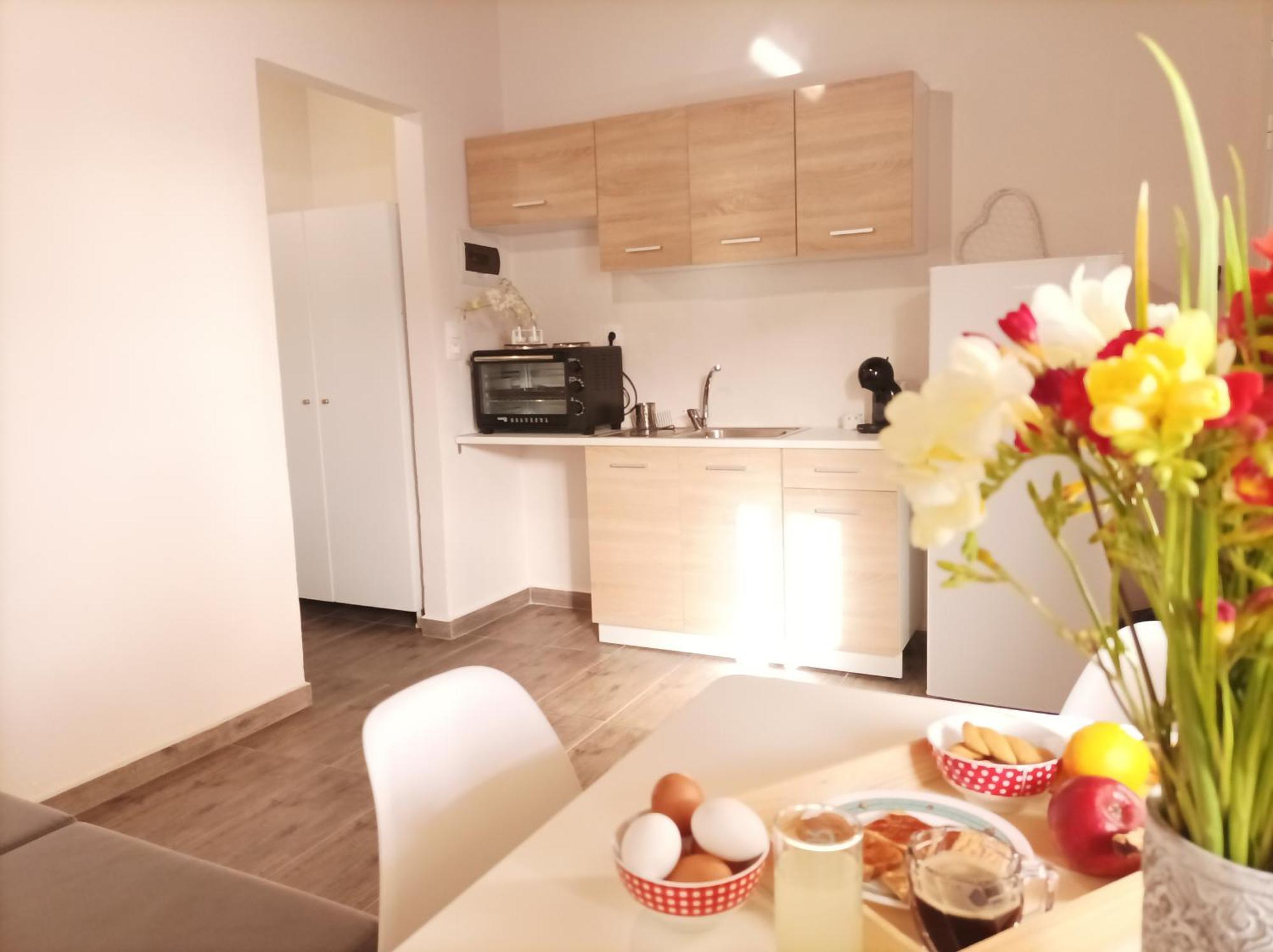 V&E'S Apartments Pigadhia  Ngoại thất bức ảnh