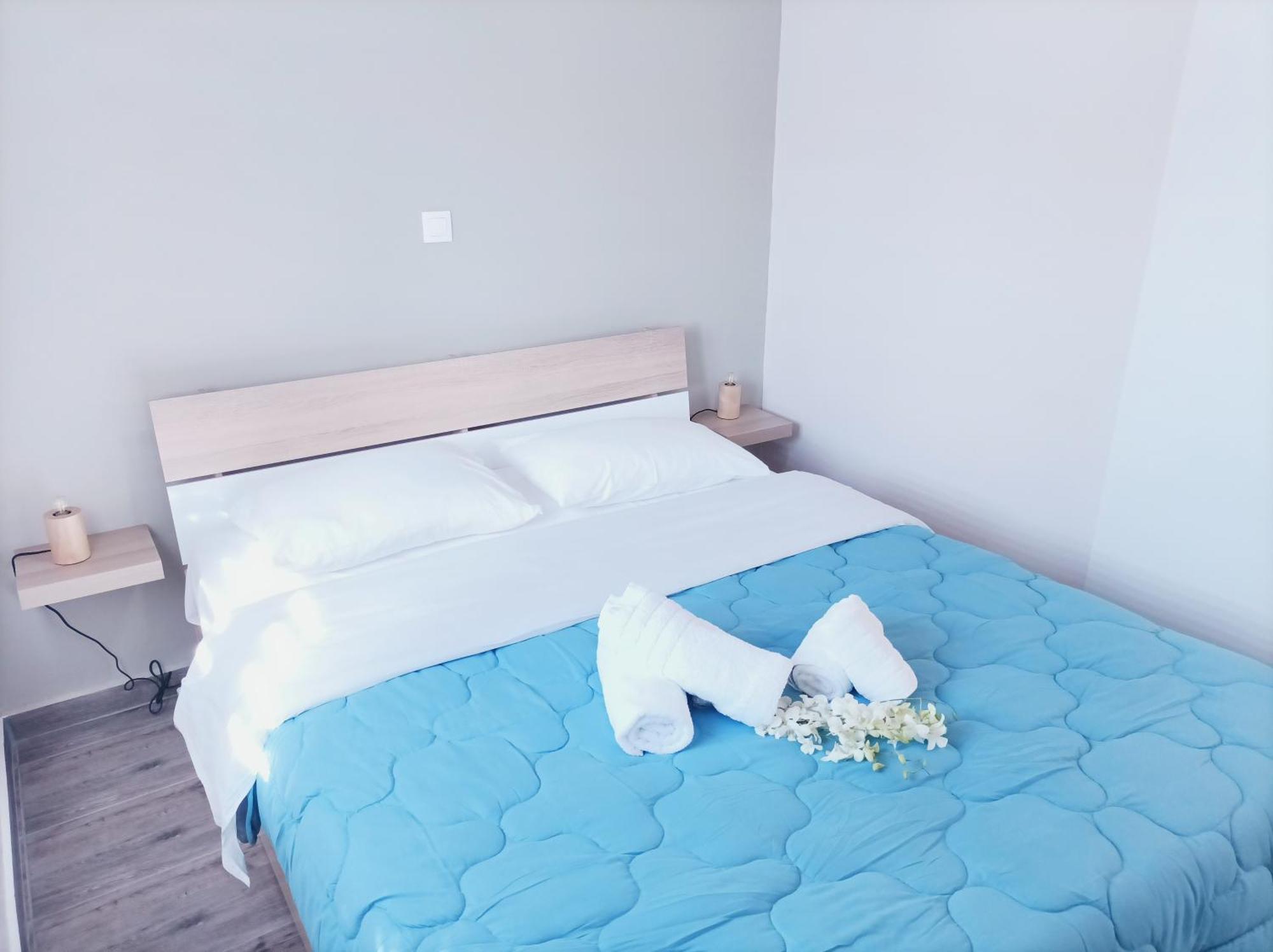 V&E'S Apartments Pigadhia  Ngoại thất bức ảnh